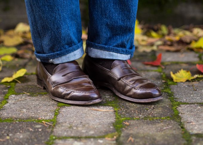 smart_casual_jeansy_buty_thenordicfit